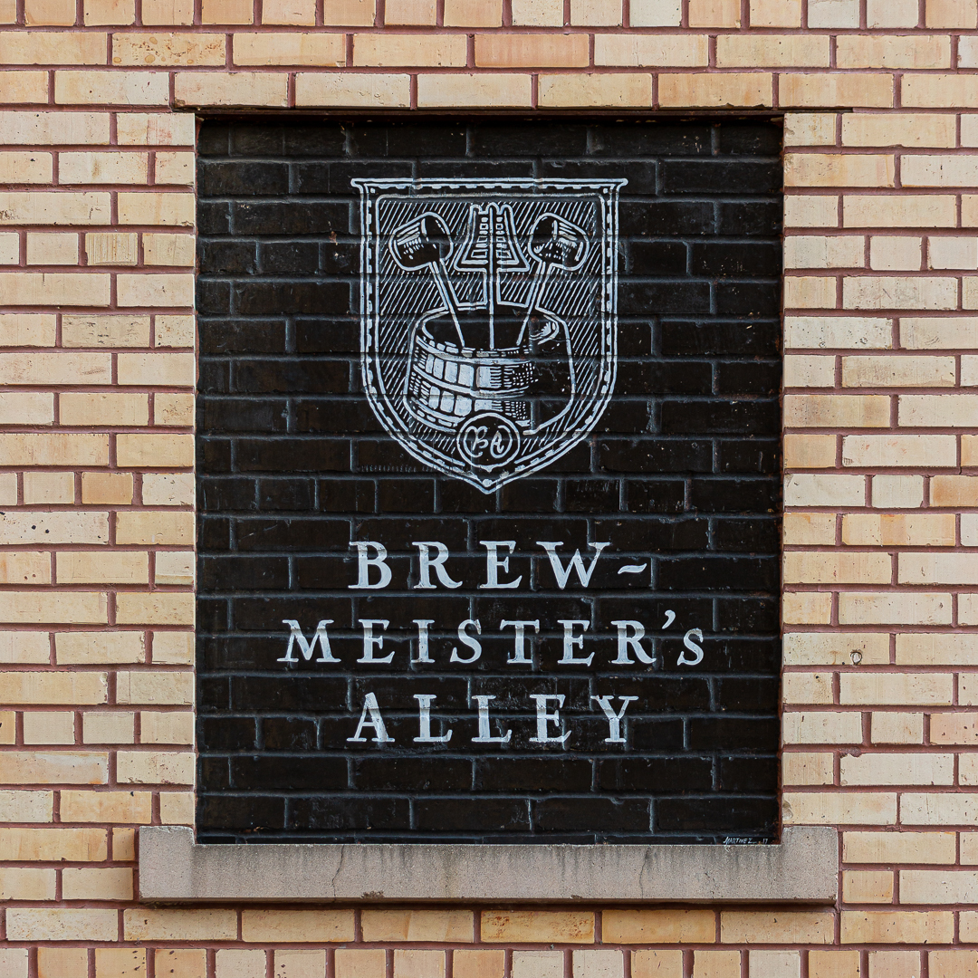 HE-Brewmeisters_Alley_Larder_Patio.jpg