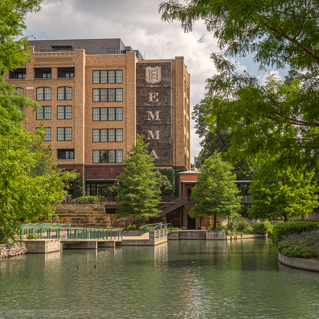 Hotel_Emma_River_Green