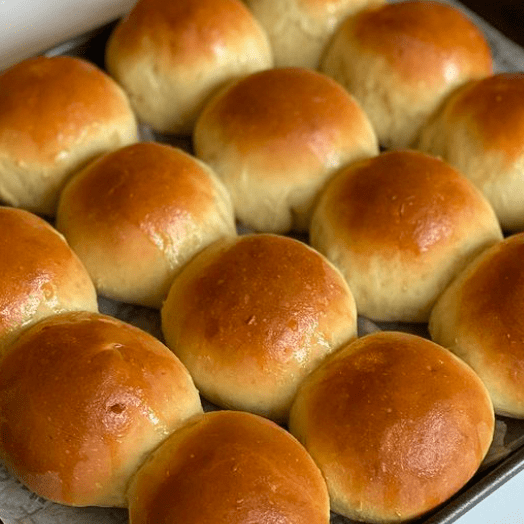Cultured Butter & Parker House Rolls