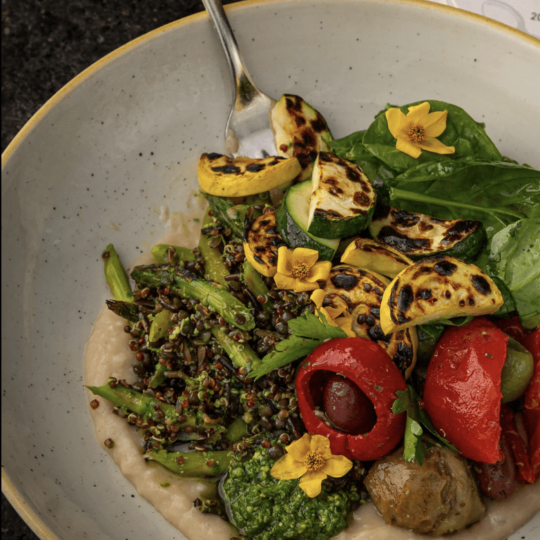 Salad_Vegetables_Pesto.png