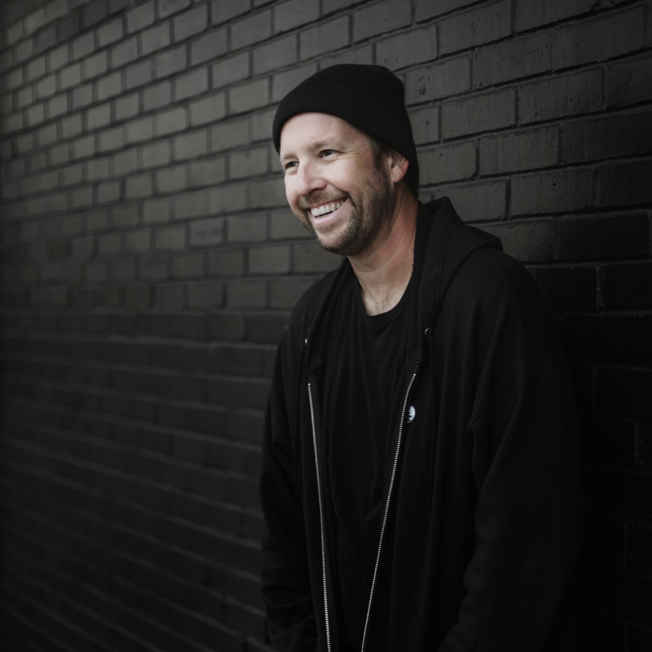Sternewirth_Sessions_Jared_Putnam_The_March_Divide.jpg