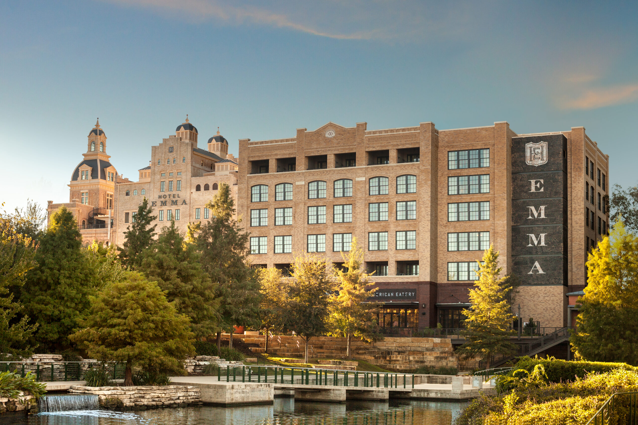 Hotel Emma-Exterior-1 (2)